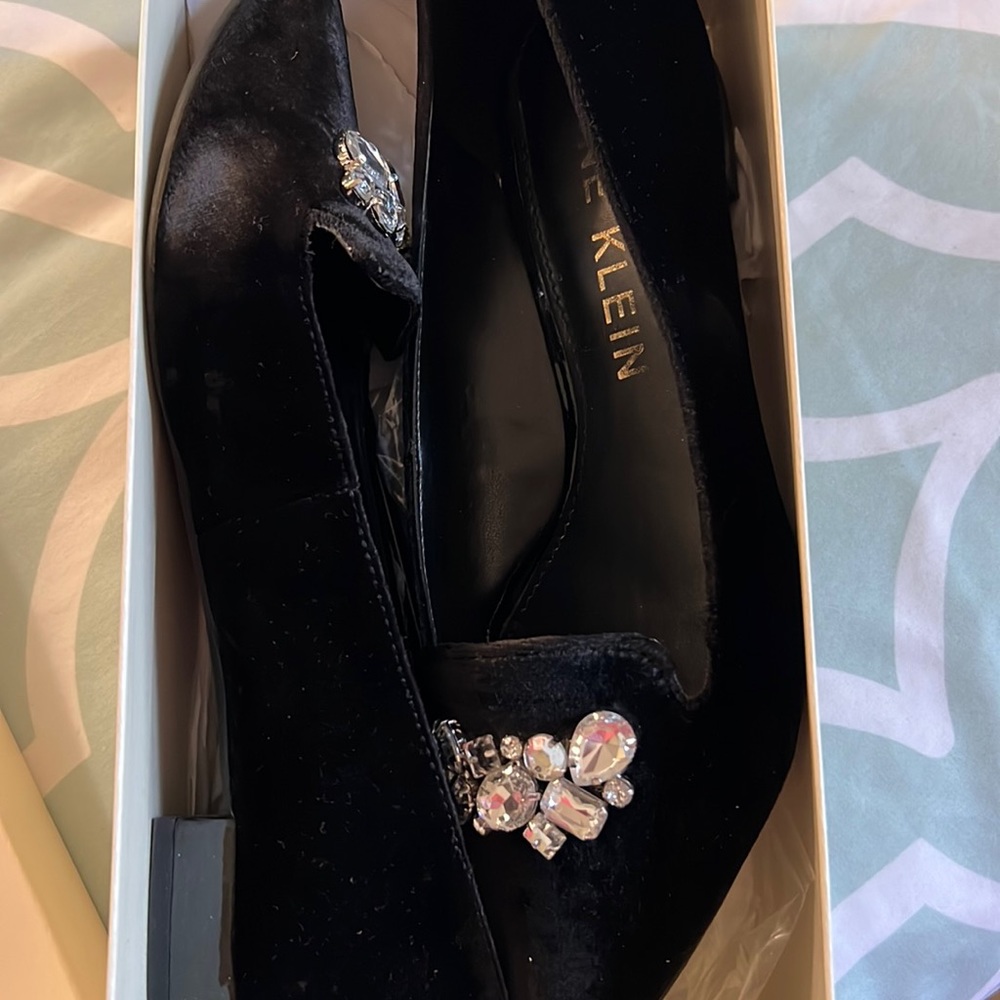 Anne Klein embellished flats